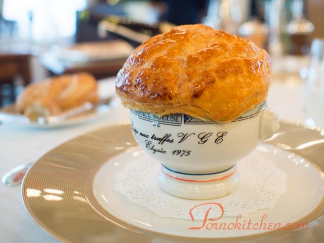 Soupe aux truffes noires V.G.E.